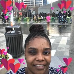 Meet your Posher, Alicia